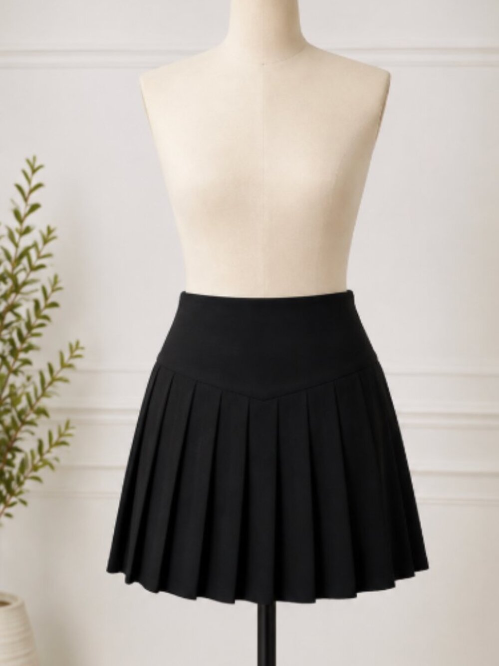 HALARA Breezeful High Waisted A-Line Pleated Skort w/Pocket Size L - Black NWT - Picture 1 of 8